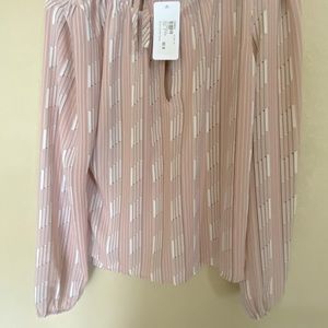 Ladies casual blouse